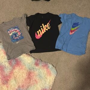 Girls Size S Nike Tshirts
